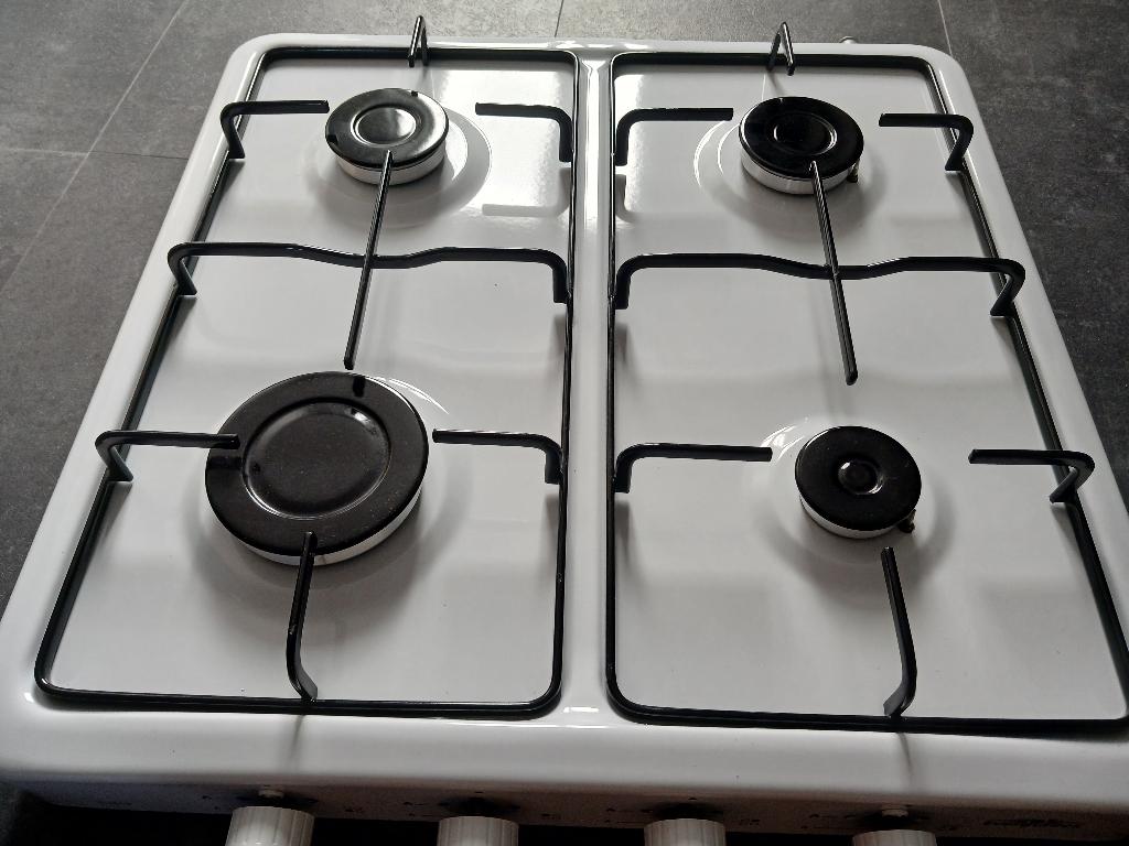 2de kans, Ophalen, Minder dan 85 cm, Nieuw, 4 kookzones