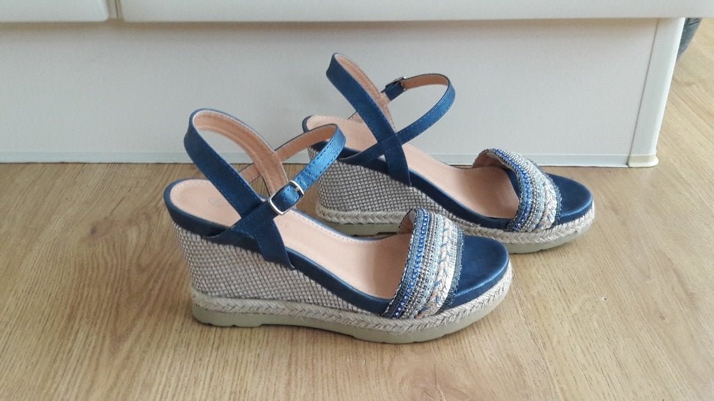 Leuke open sandaaltjes uit Ibiza, mt 39 (nieuw), Kleding | Dames, Schoenen, Blauw, Florence, Nieuw, Sandalen of Muiltjes