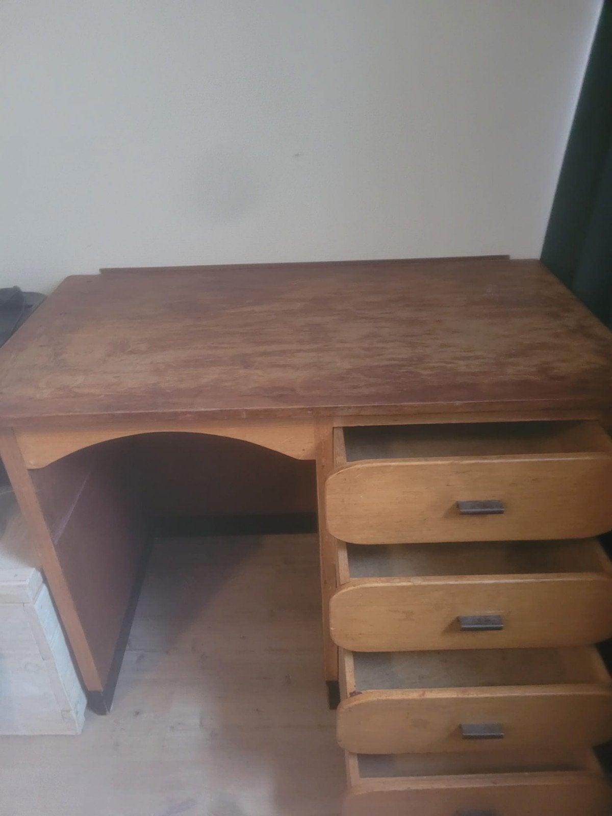 Vintage houten bureau met lades, Overige typen, Gebruikt, Ophalen of Verzenden, Overige merken