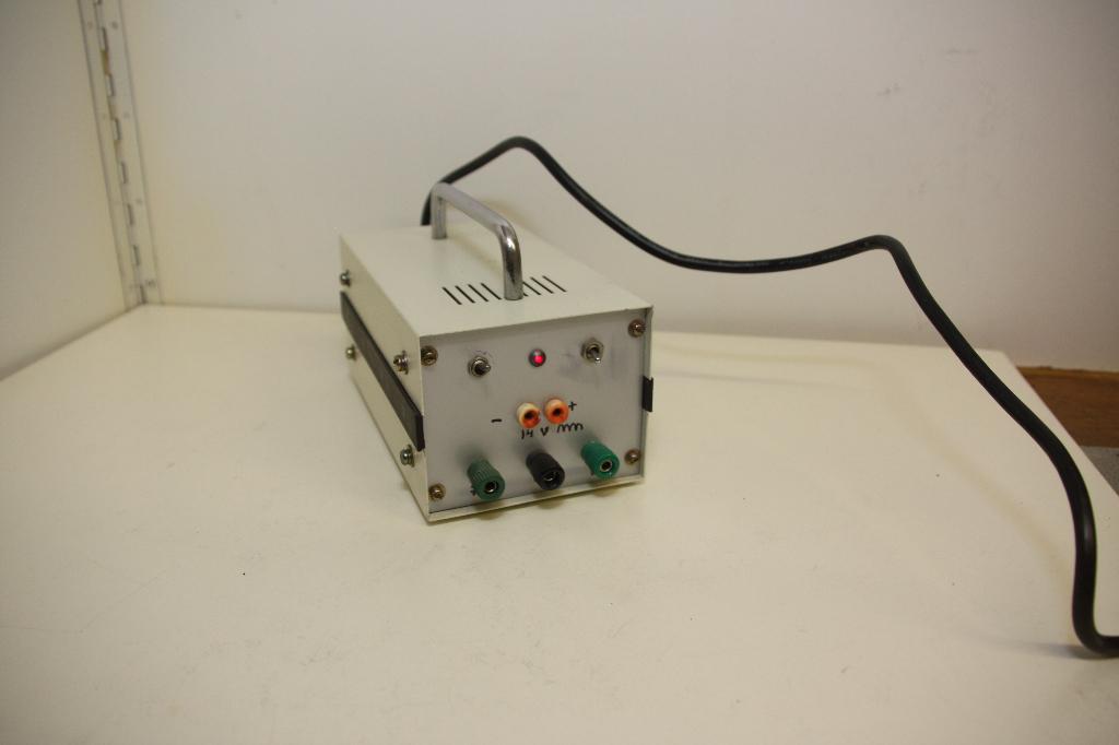 Netvoeding/ powersupply voor modelbouw ( voor Proxxon), Ophalen of Verzenden