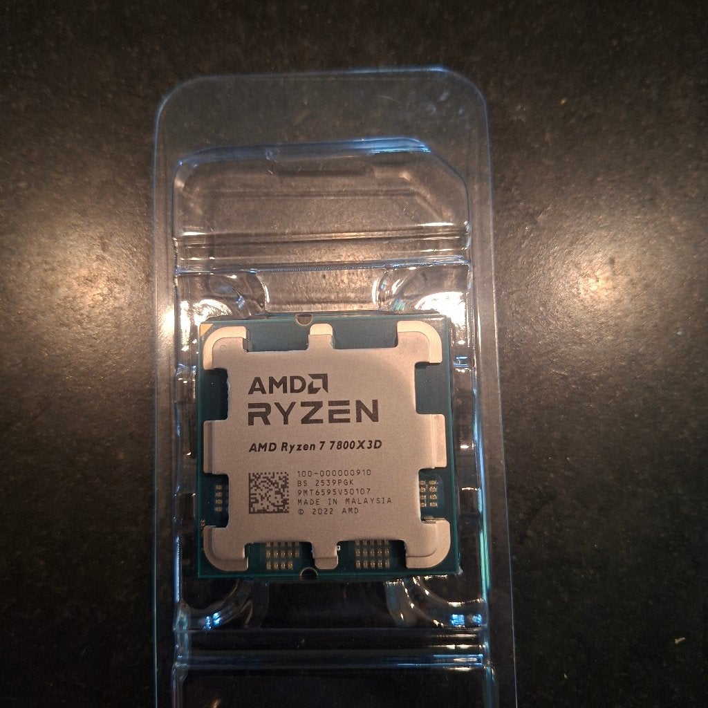 AMD Ryzen 7 7800X3D – Tray, Computers en Software, Processors, 8-core, AM5, Ophalen of Verzenden, Zo goed als nieuw