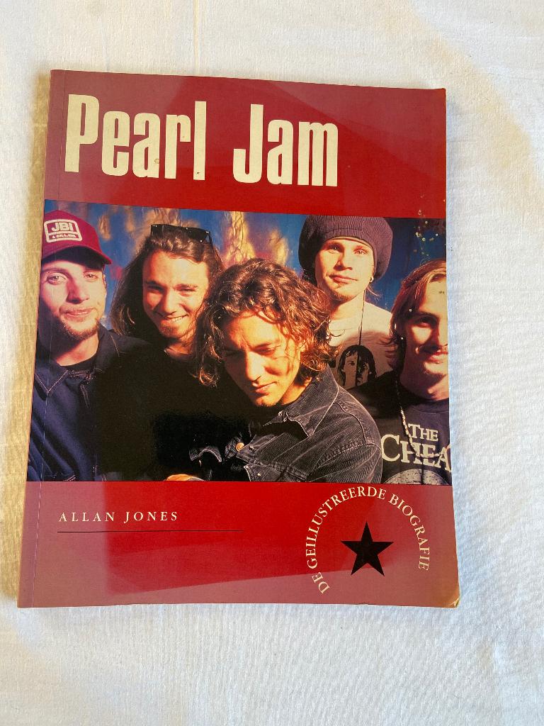 boek - pearl jam, Verzenden, Gelezen, Diverse