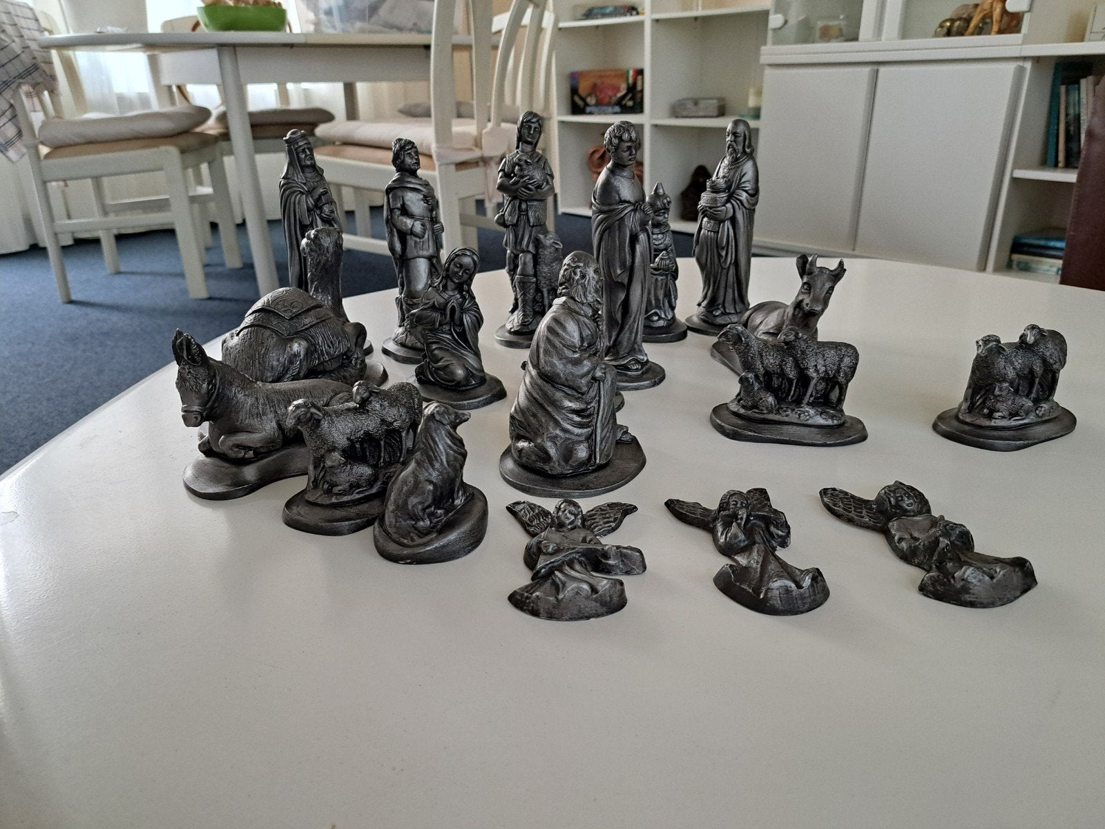 Kerststal beelden complete set., Ophalen, Gebruikt, Religie