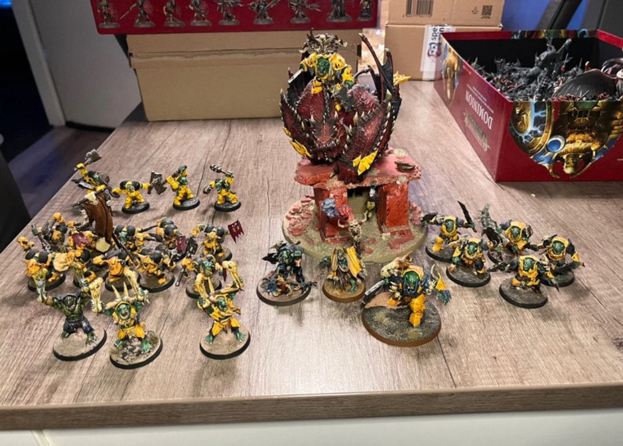 Warhammer aos orruk warclans army, Hobby en Vrije tijd, Wargaming, Figuurtje(s), Warhammer, Ophalen of Verzenden, Zo goed als nieuw