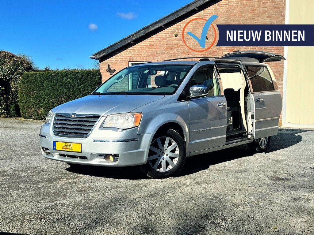 Chrysler Grand Voyager 4.0 V6 LIMITED OPEN-DAK SWIVEL&GO+TAF, Automaat, Dealer onderhouden, Gebruikt, Automatische klimaatregeling