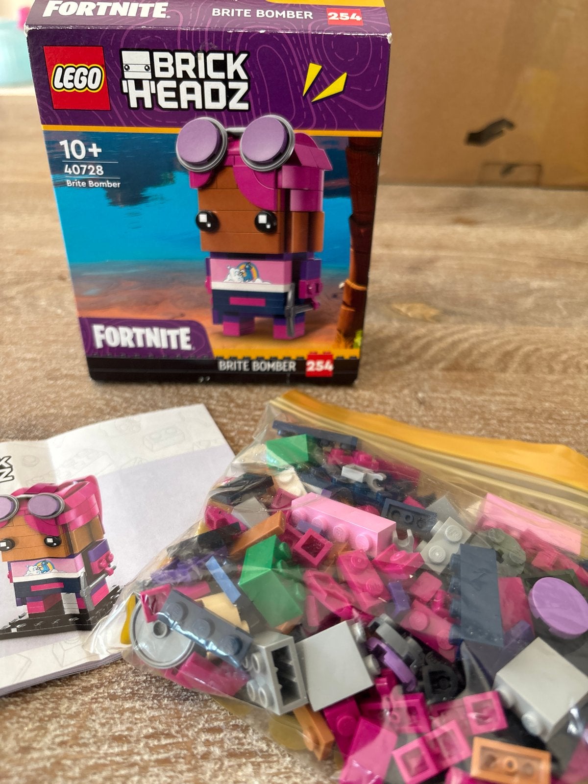 Lego BrickHeadz 40728 Brite Bomber Fortnite, Overige thema's, Lego, Ophalen of Verzenden, Zo goed als nieuw