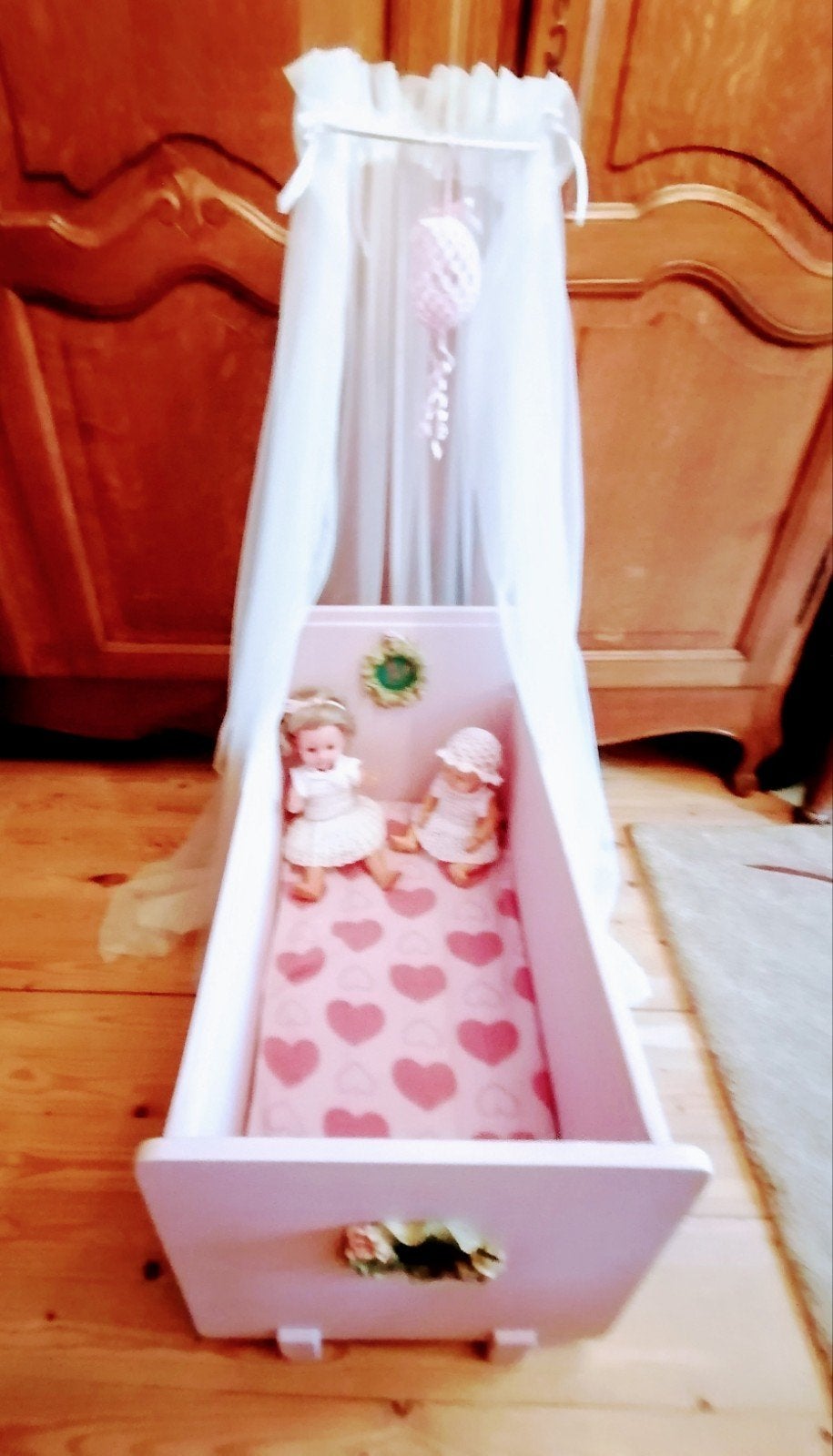 Houten Poppen ledikantje, Ophalen