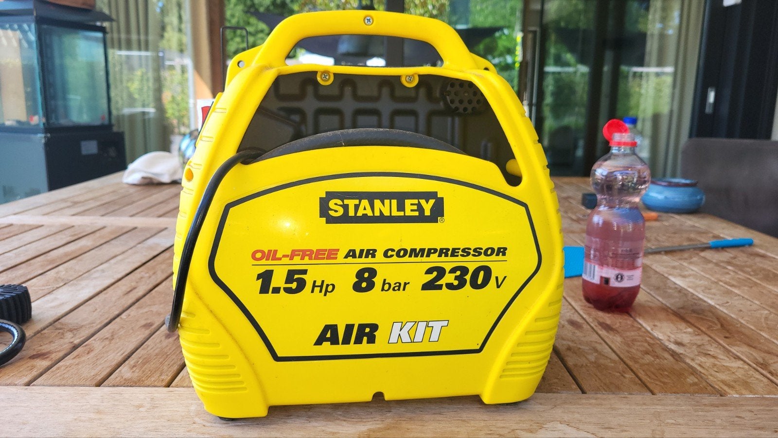 Stanley olievrije luchtcompressor 1.5 pk 8 bar, Ophalen of Verzenden
