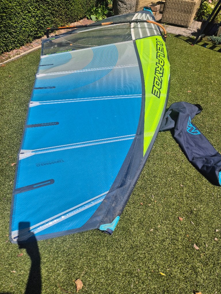 Windsurf zeil neilpryde, Ophalen, 8 m² of meer, Neilpryde, Zeil