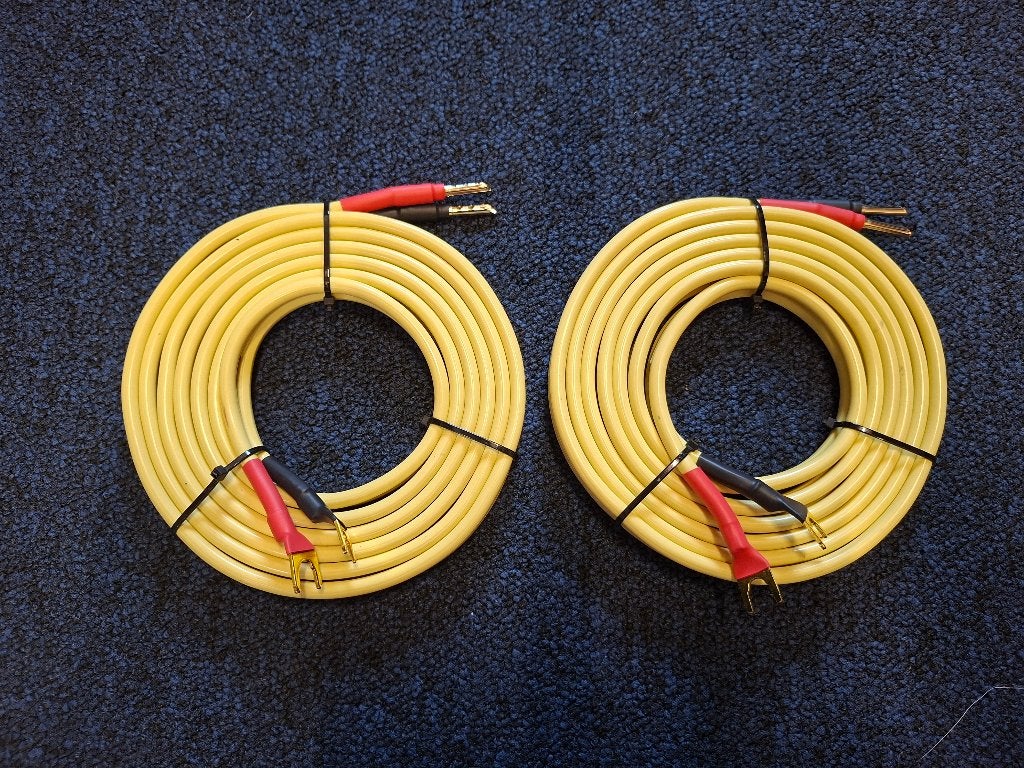 2 x 2,50 meter Van den Hul M.C. CS 122 Luidsprekerkabels, Audio, Tv en Foto, Audiokabels en Televisiekabels, Gebruikt, Luidsprekerkabel