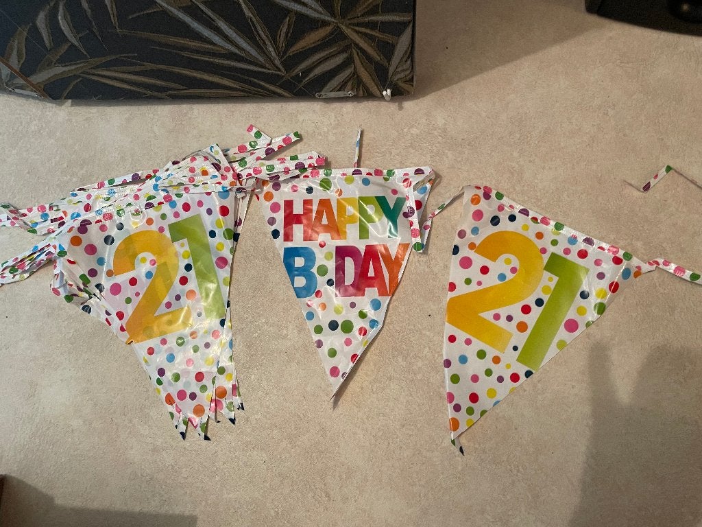 vlaggetjes 21 jaar, Ophalen of Verzenden, Versiering, Verjaardag