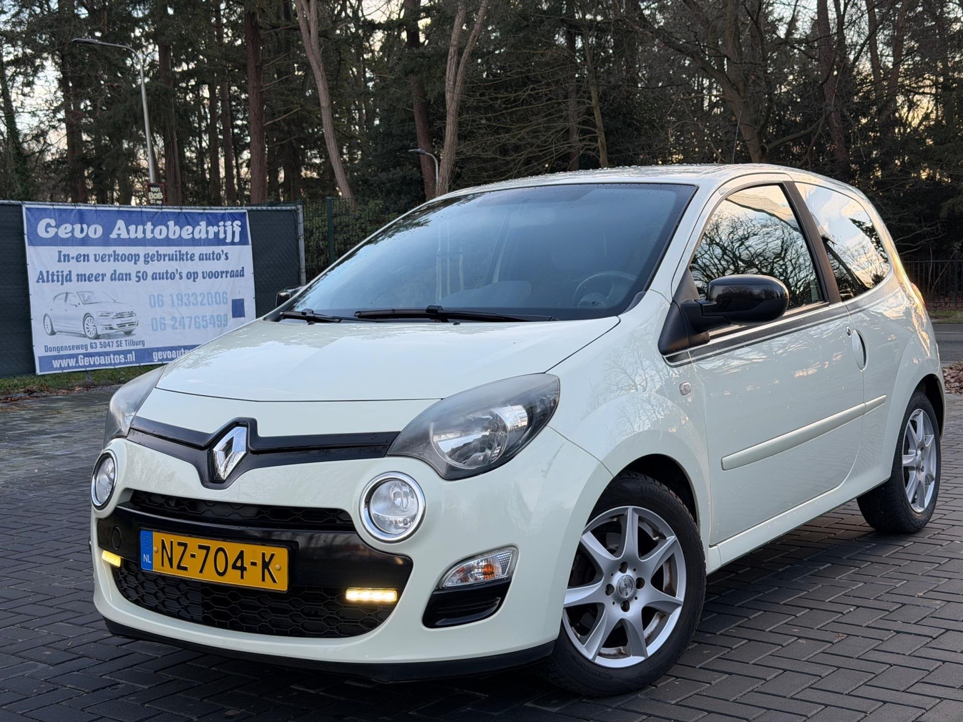 Renault Twingo 1.2 16V Dynamique Automaat Cruise Airco Deale, Auto's, Renault, Euro 5, Twingo, Gebruikt, 31 €/maand