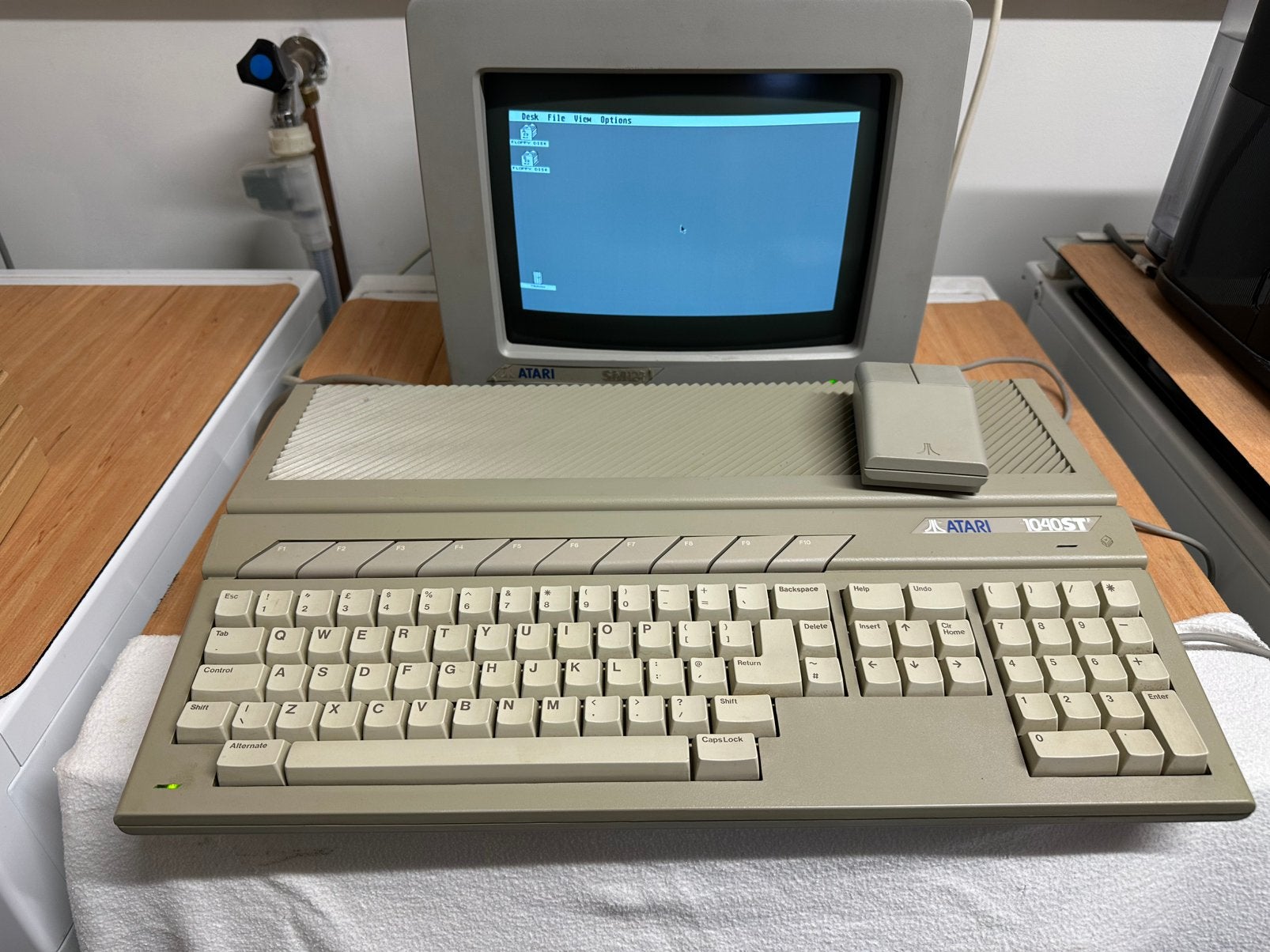 Atari 1040STF + Monitor SM124 + Muis, Computers en Software, Vintage Computers, Ophalen