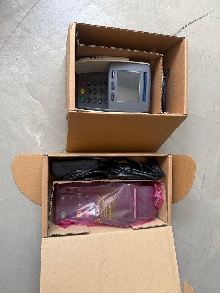 Pinautomaat Ingenico iCT250 met iPP350 en accessoires, Ophalen of Verzenden