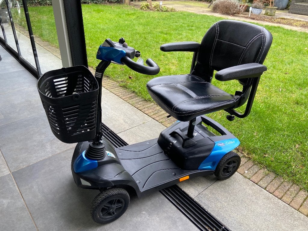 Scootmobiel Invacare (inklapbaar), Ophalen, 10 km/u of minder, 15 km of minder, Invacare