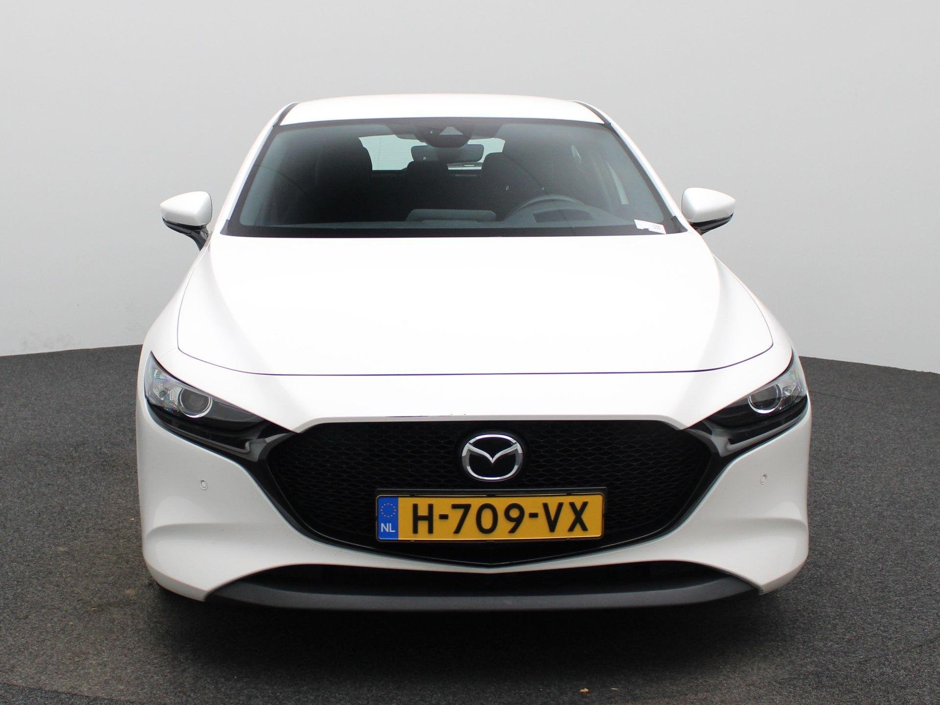 Mazda 3 2.0 e-SkyActiv-X M Hybrid 180 Comfort met Bose | App, Voorwielaandrijving, Stof, Gebruikt, 4 cilinders