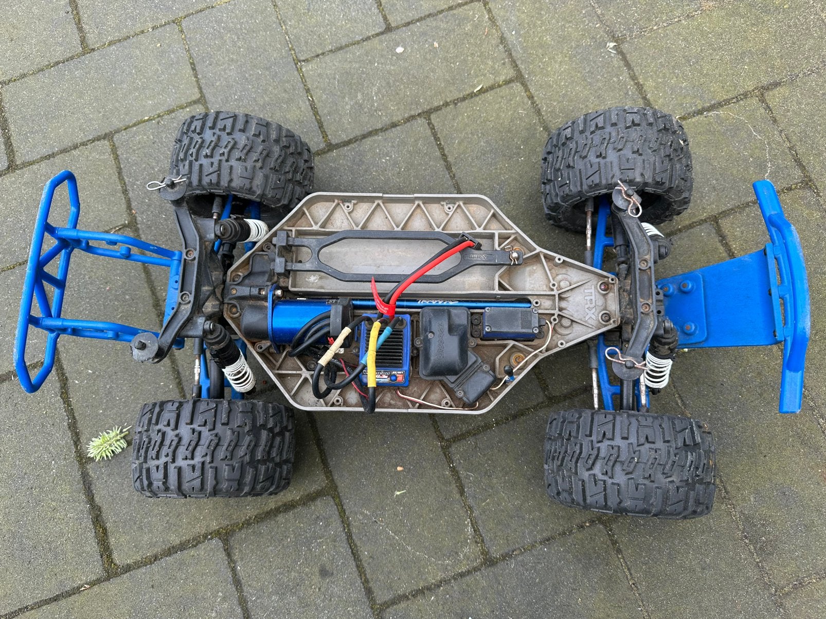 Traxxas Slash 4x4 VXL Brushless monster beetle, Ophalen, Gebruikt, Auto offroad