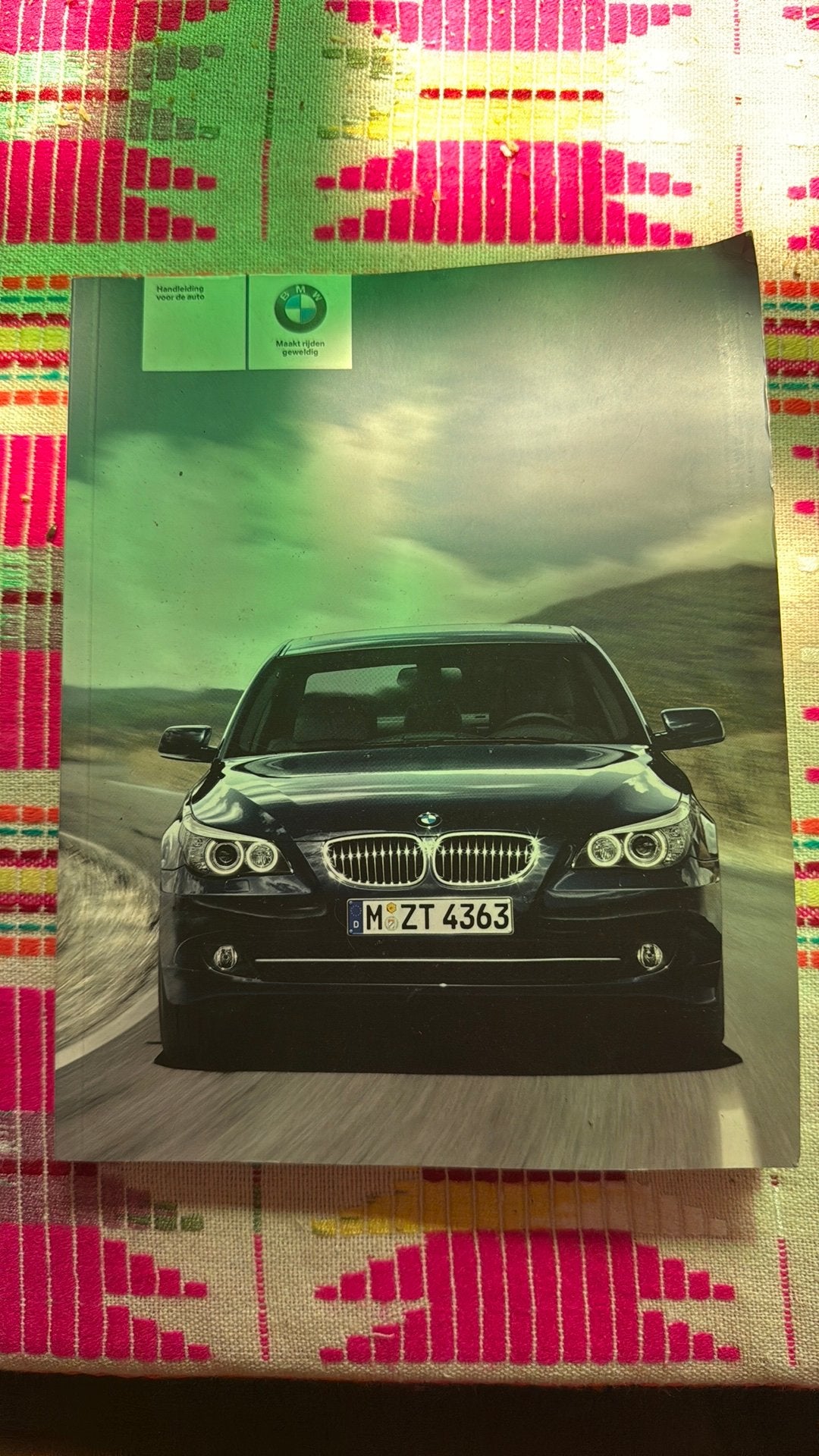 BMW E60 E61 Handleiding, Ophalen of Verzenden, Zo goed als nieuw, BMW