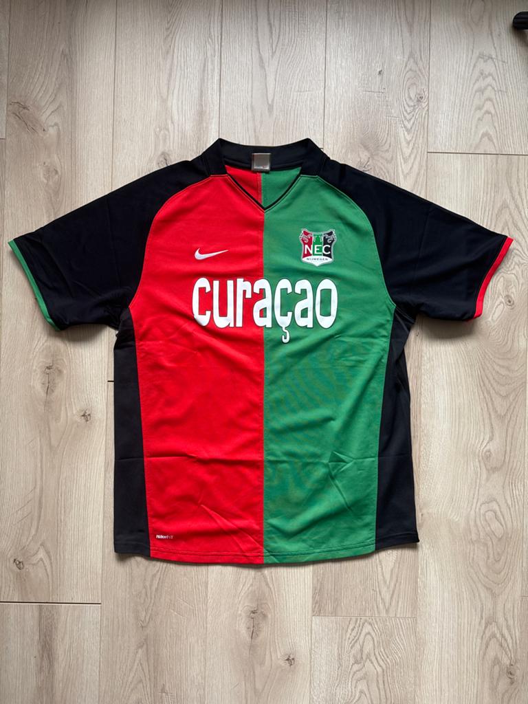 NEC Nijmegen Thuisshirt 09-11 Maat L Nike Curaçao, Kleding | Heren, Sportkleding, Maat 52/54 (L), Ophalen of Verzenden, Voetbal