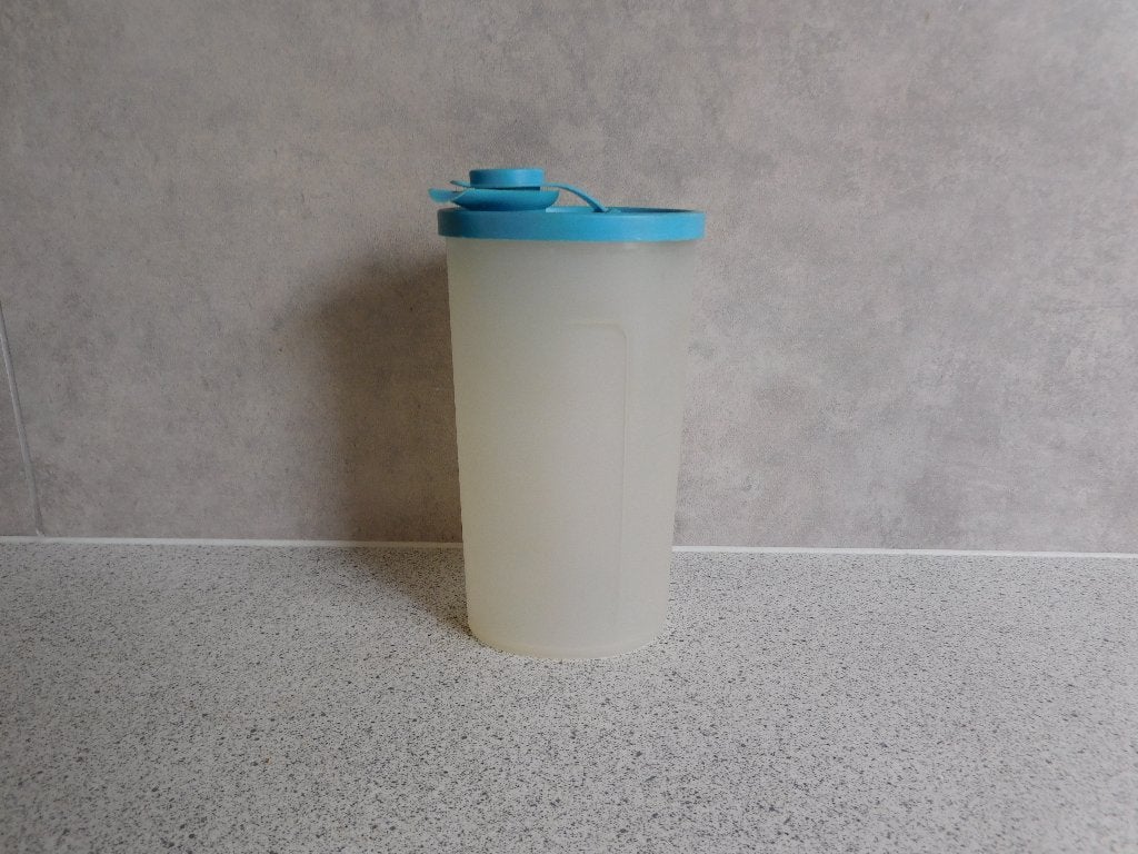 Tupperware Dressingkan Blauw - 500 ml, 500 ml, Beker of Kan, Ophalen of Verzenden, Zo goed als nieuw