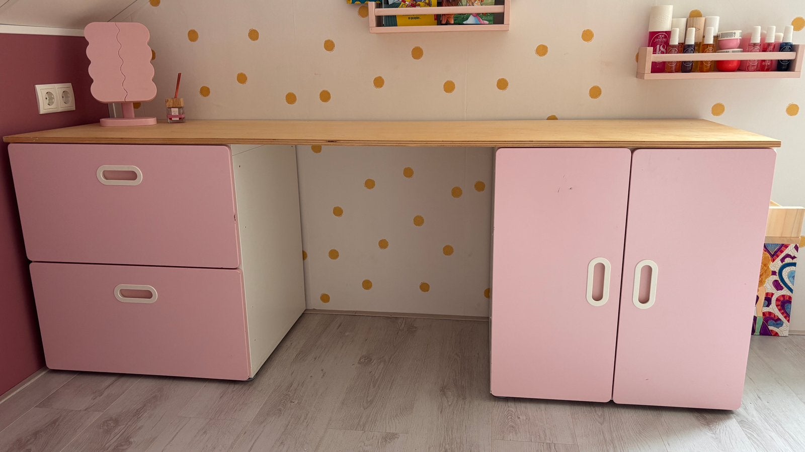Bureau kinderkamer, Ophalen, Gebruikt, Roze, Kinderbureau