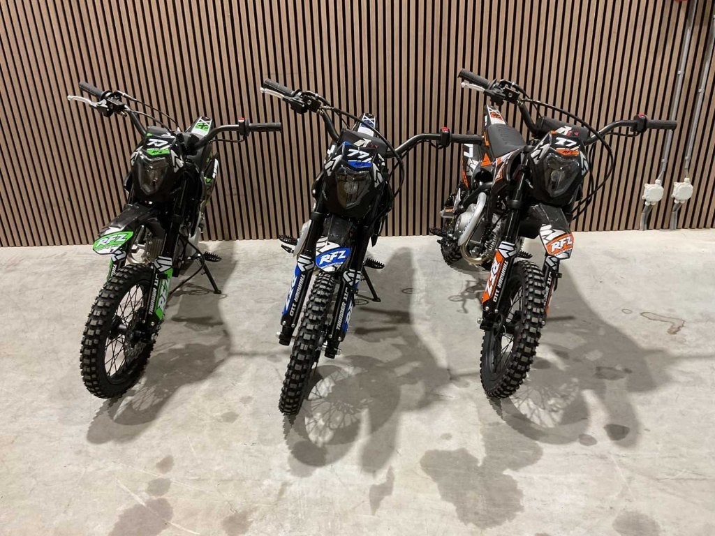 Pitbike Crossmotor Thunder 110 cc nieuw in 3 kleuren ‼️‼️