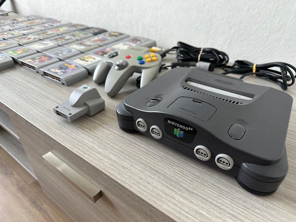 Nintendo 64 compleet met controller en 38 games!, Gebruikt, Overige genres, Eén computer, Ophalen of Verzenden