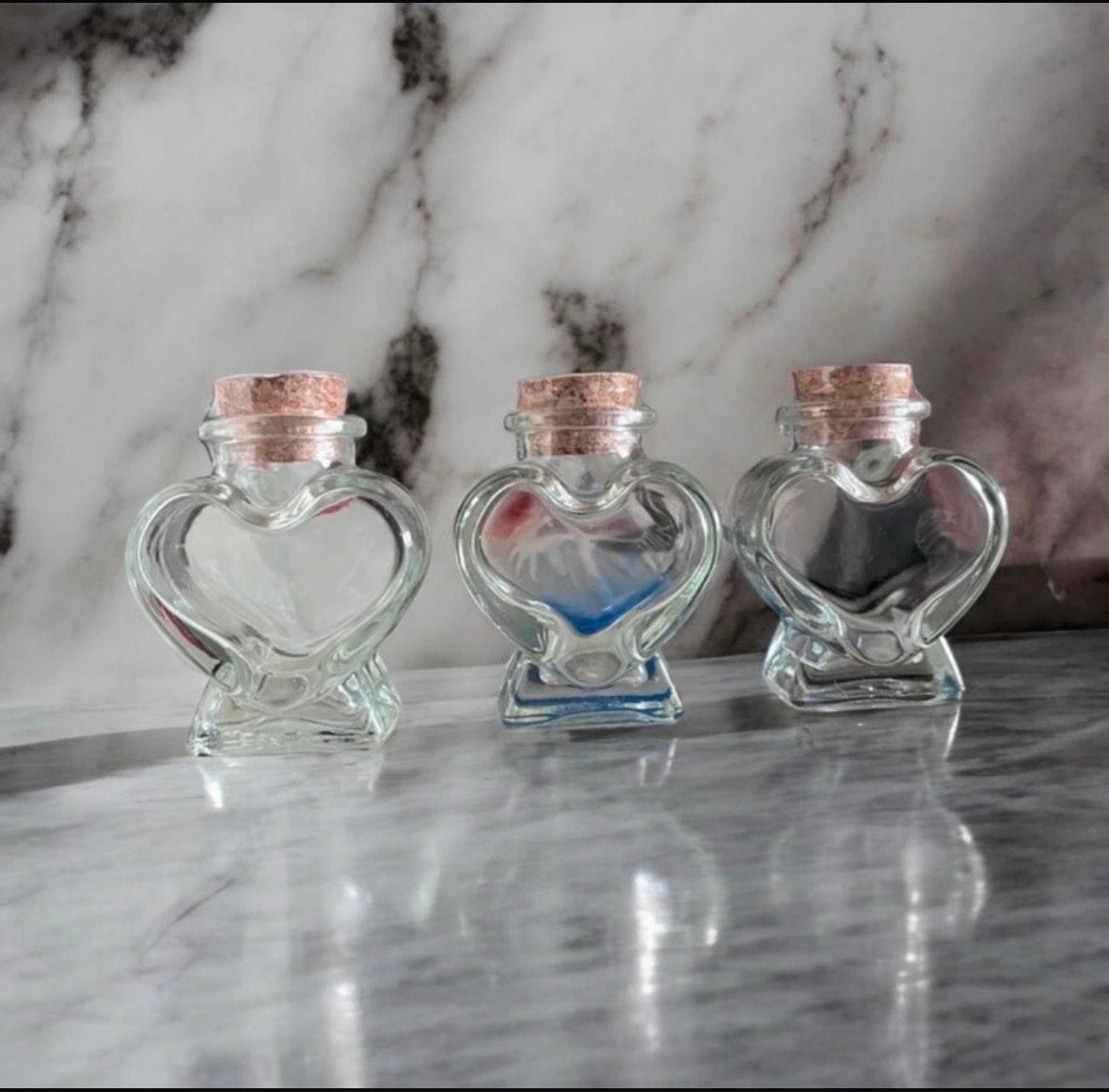 Set van 3 glazen hartvormige potjes met kurk, Ophalen of Verzenden, Zo goed als nieuw, Meerkleurig, Glas