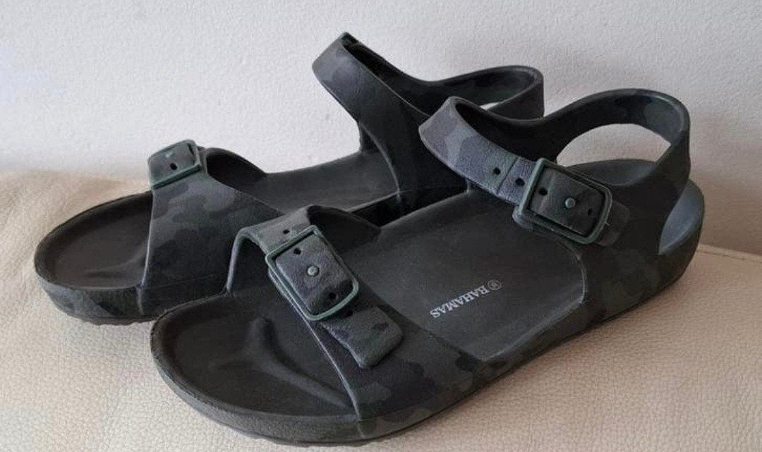 Stoere leger camouflage sandalen!, Ophalen of Verzenden, Gebruikt, Jongen of Meisje, Overige typen