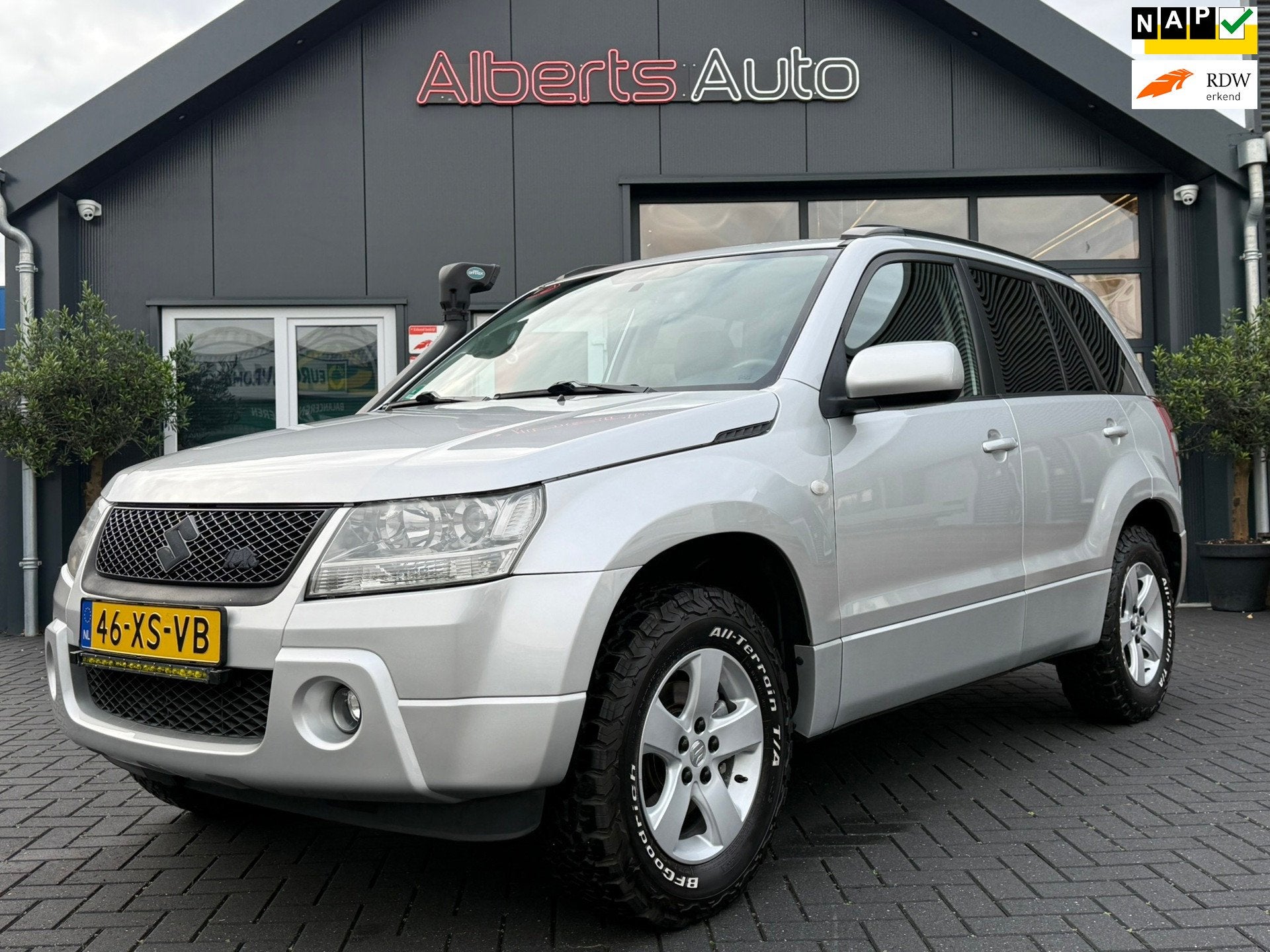 Suzuki Grand Vitara 2.0-16V Shogun 4X4 | CARPLAY | NAP | APK, Stof, Zwart, 4 cilinders, 1850 kg