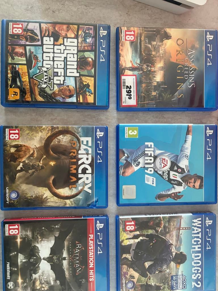 PlayStation 4 Slim met controller en 5 games, Spelcomputers en Games, Spelcomputers | Sony PlayStation 4, Ophalen of Verzenden