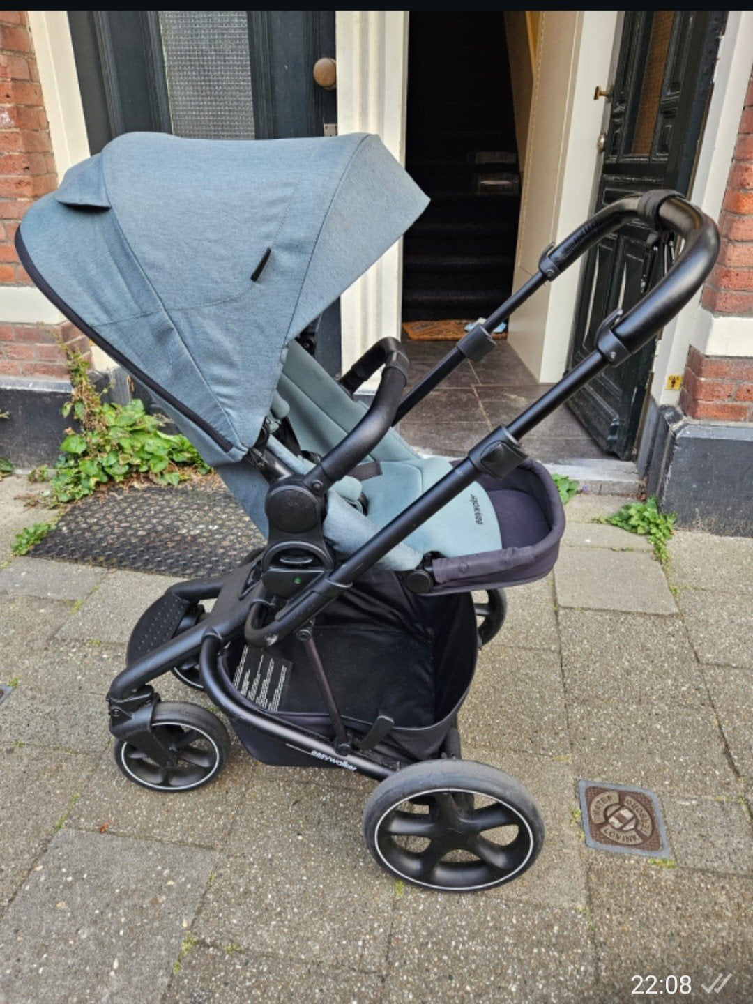 Easywalker Harvey 3  Combiwagen met reiswieg + zitje, Kinderen en Baby's, Kinderwagens en Combinaties, Gebruikt, Combiwagen, Met reiswieg