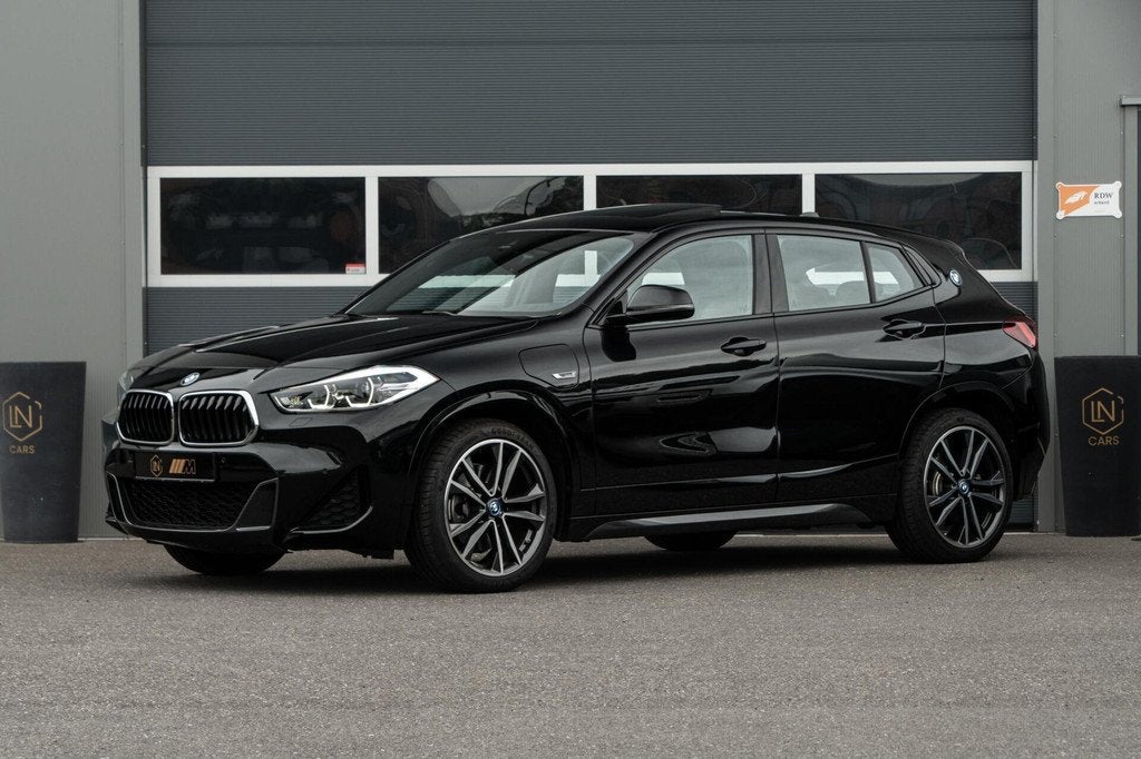 BMW X2 xDrive25e | Pano| DAB | Apple carplay | HUD, Auto's, BMW, Automaat, X2, Gebruikt, Met garantie (alle)