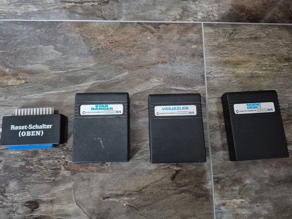 Commodore 64 cartridge en Reset-Switch, Ophalen of Verzenden