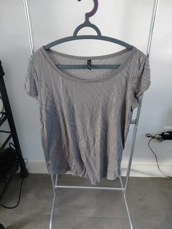 Grijs Amisu shirt maat M, Kleding | Dames, T-shirts, Maat 38/40 (M), Ophalen of Verzenden, Korte mouw, Grijs