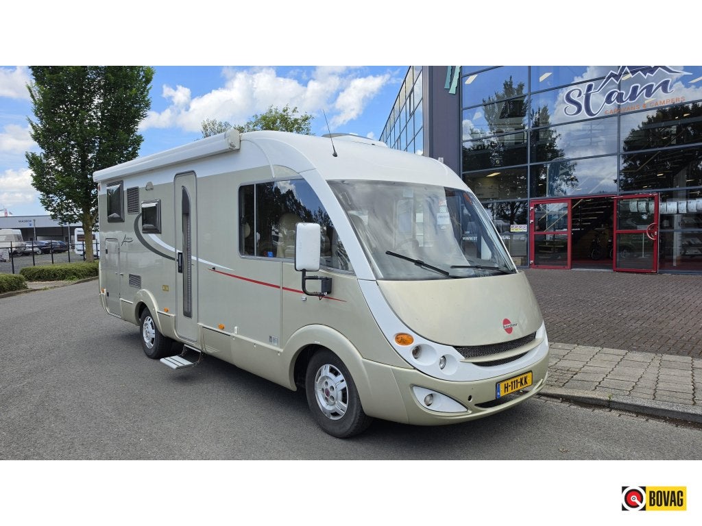 Bürstner Aviano 675 automaat vol extra's, Ringverwarming, Koelkast, Fiat, Luifel
