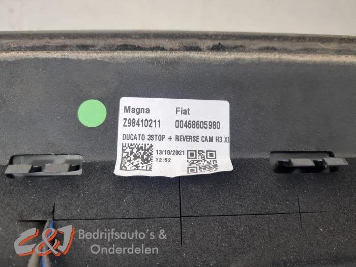 Achteruitrij Camera van een Fiat Ducato, Gebruikt, -, -, Ophalen of Verzenden
