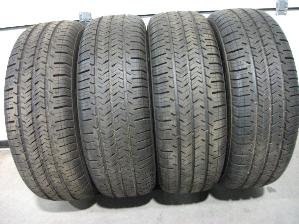 2 x 215/60r17c michelin transport/busbanden 2 x nieuw! (demo, Ophalen, Banden en Velgen, Nieuw, 17 inch