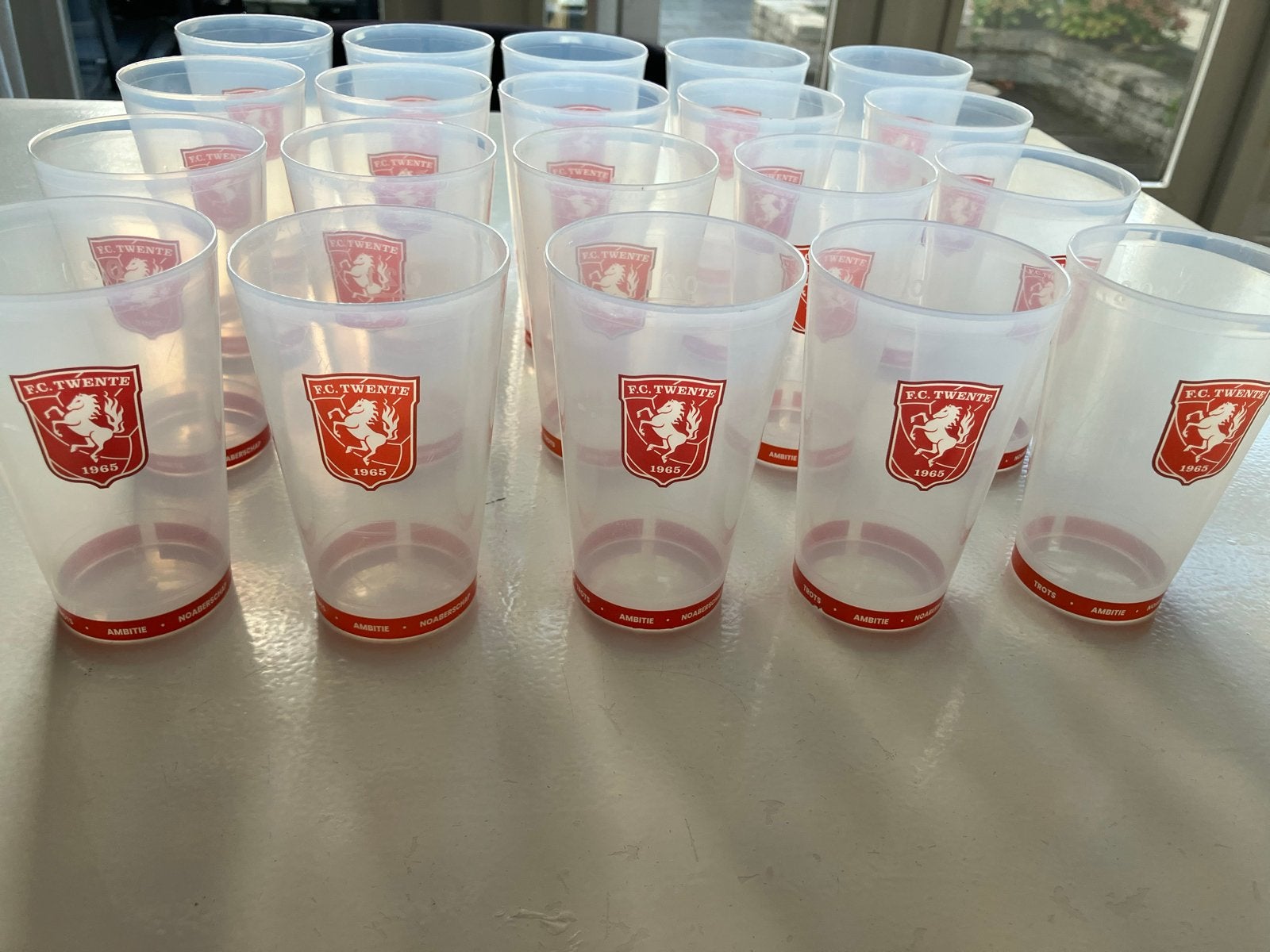 20 FC Twente bekers - Herbruikbare plastic glazen, Ophalen of Verzenden, Gebruikt