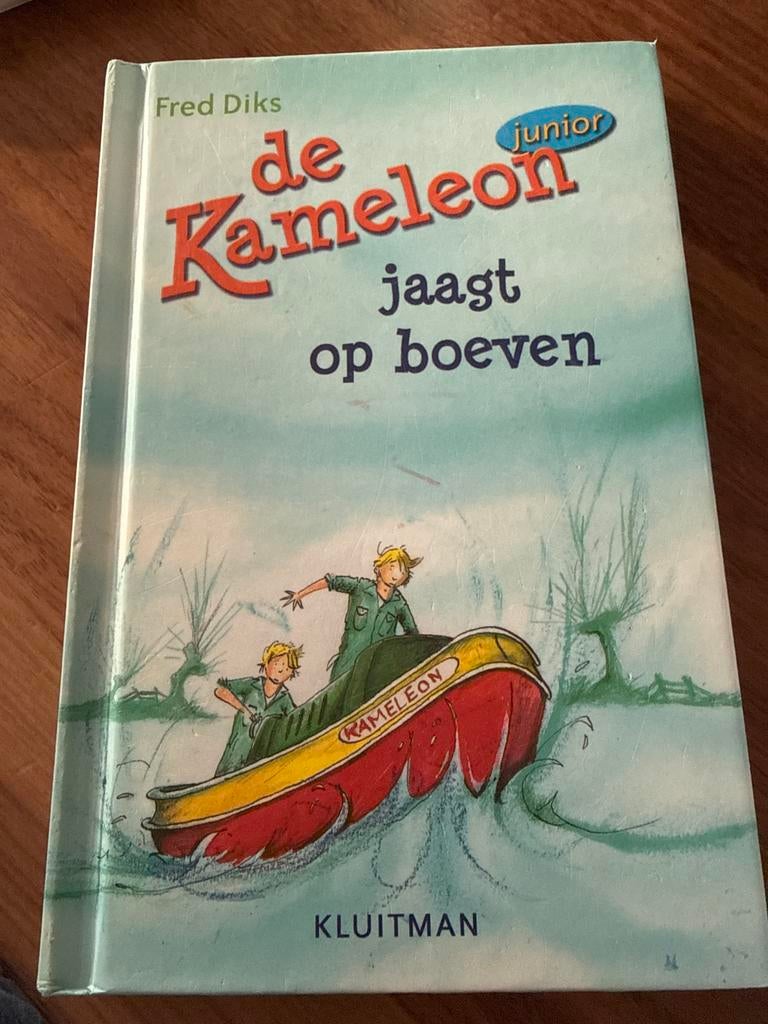 De Kameleon jaagt op boeven - Fred Diks Junior, Ophalen of Verzenden, Gelezen, Fictie
