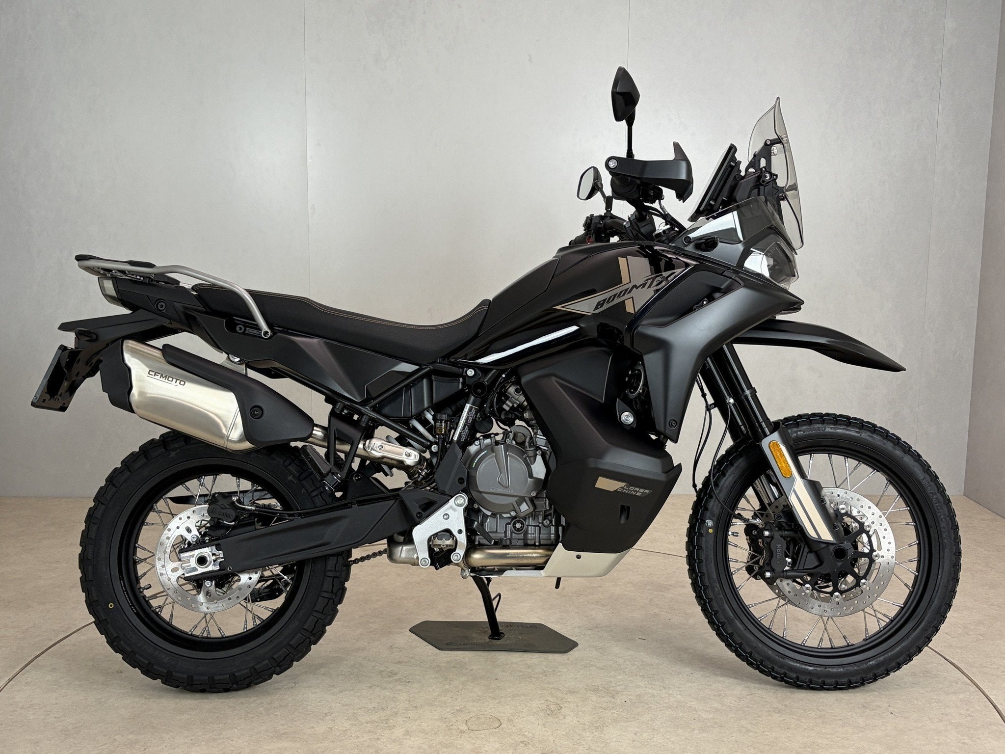 CFMOTO 800MT-X (bj 2026), Meer dan 35 kW, Toermotor, Contact@bwimport.be, Bedrijf