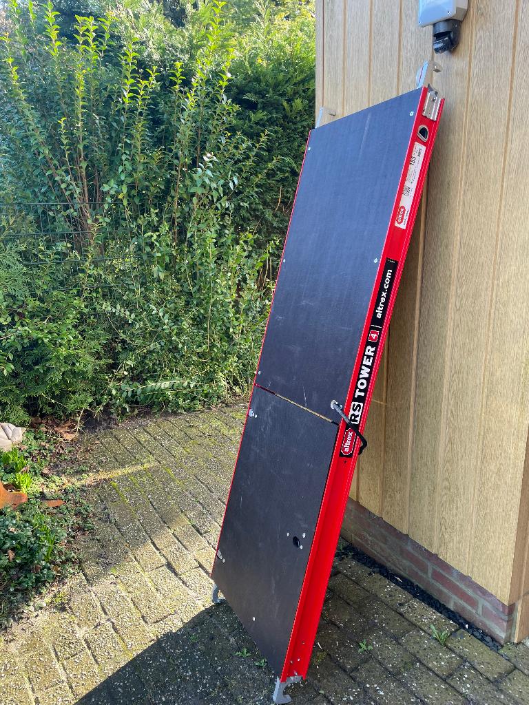Nieuw houten platform altrex steiger, Ophalen, Nieuw, Rolsteiger of Kamersteiger, Minder dan 2 meter