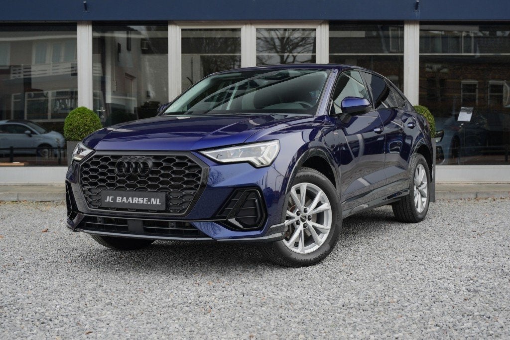 Audi Q3 SPORTBACK 45 TFSI E S EDITION/VIRTUAL/LED/STOELVERWA, Gebruikt, Met garantie (alle), Blauw, Hybride Elektrisch/Benzine