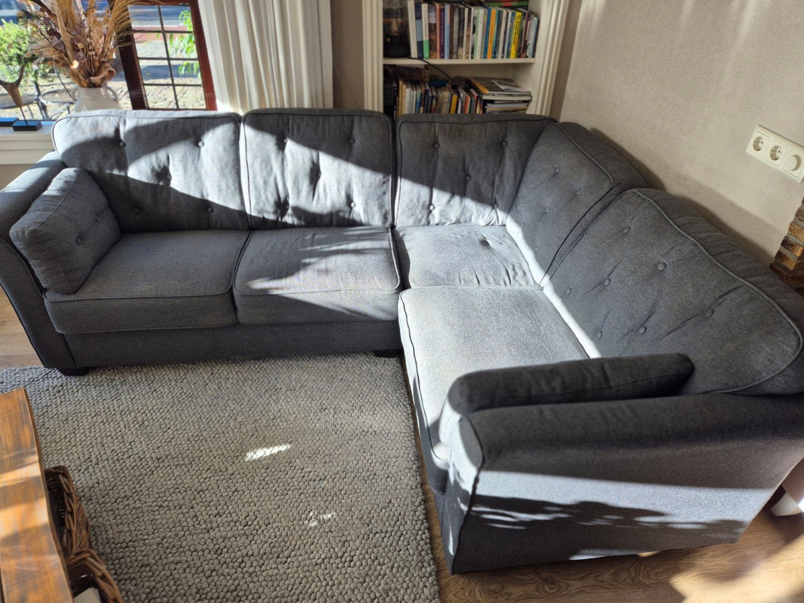 Hoekbank grijs stof, Huis en Inrichting, Ophalen, Gebruikt, Hoekbank, 200 tot 250 cm