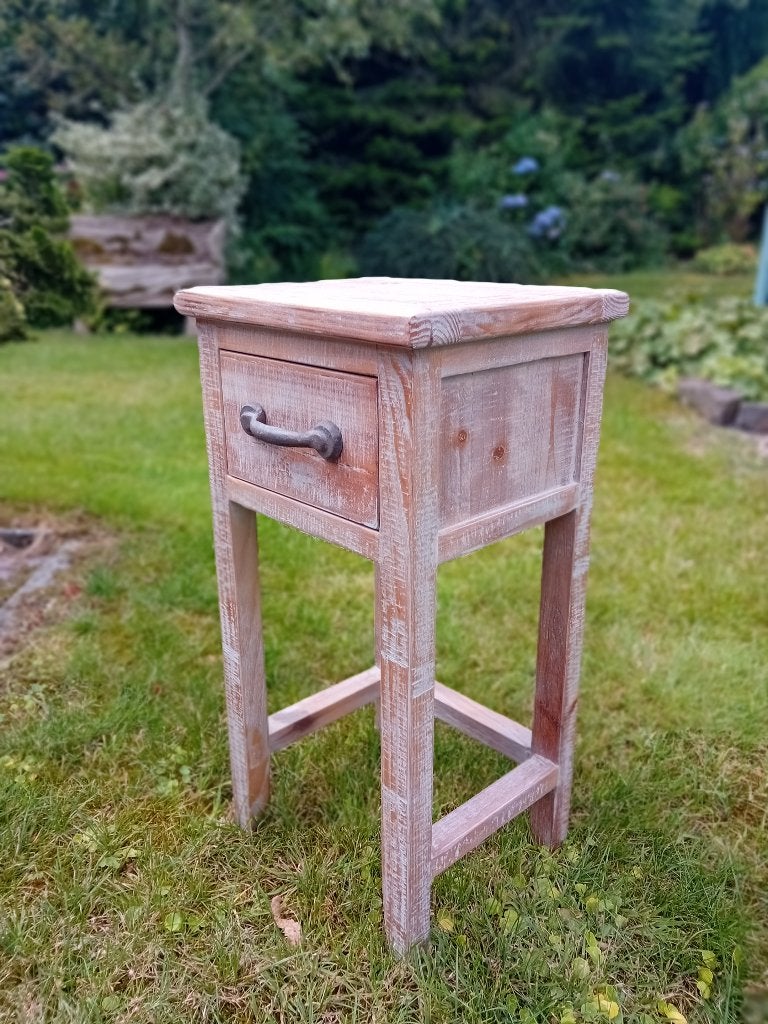Whitewash Bijzet Tafel ( Nieuw ), Ophalen, Minder dan 55 cm, Vierkant, Nieuw