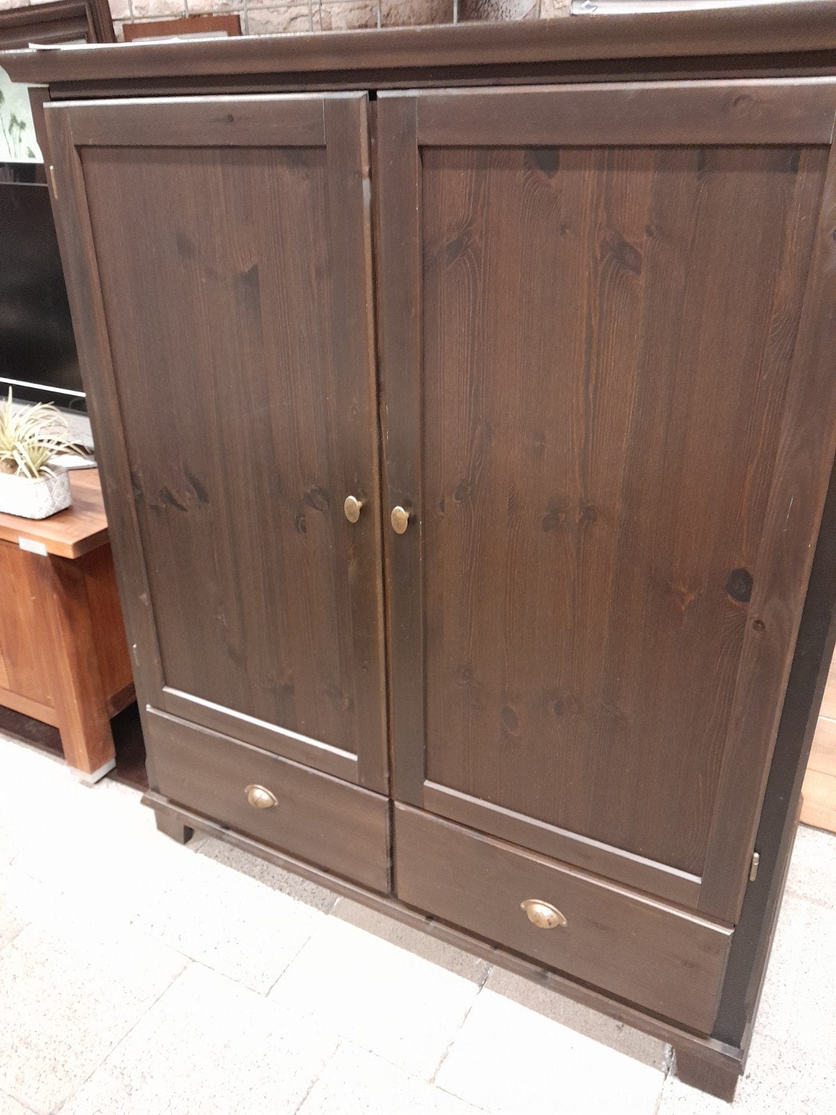 Brocante kast met uitschuifplateau en lades, Ophalen