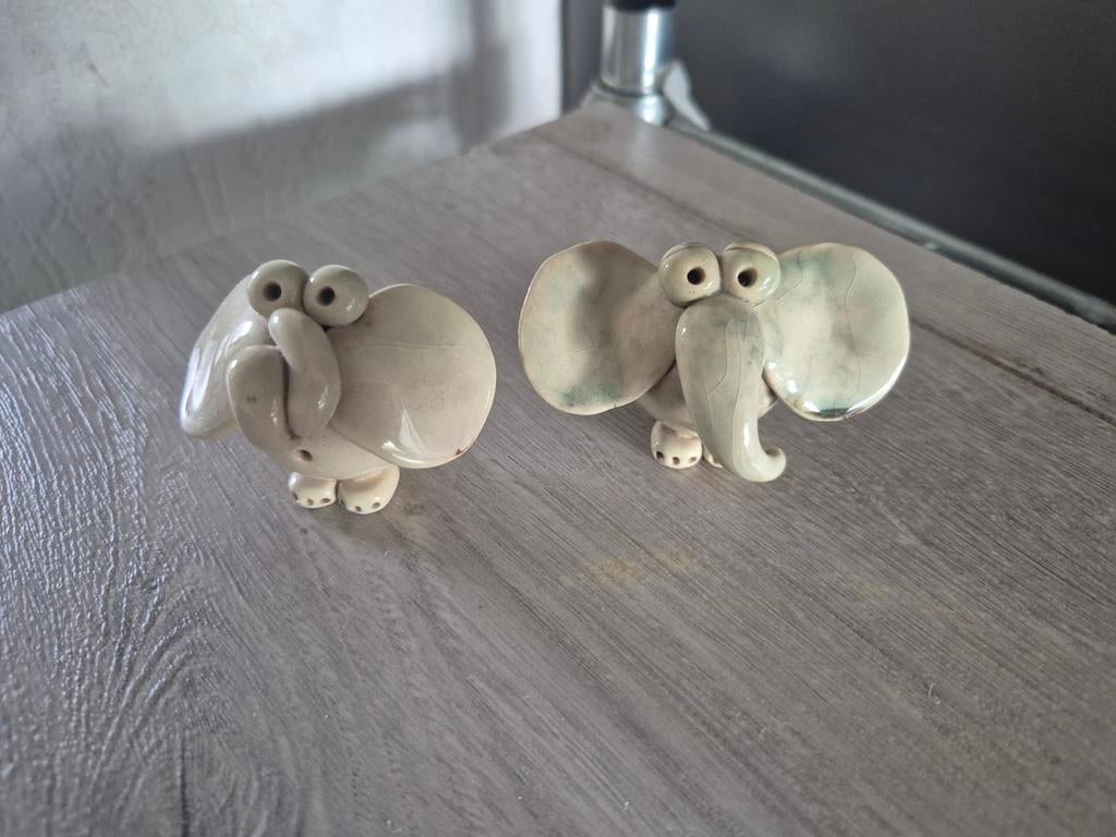 2 olifantjes, Ophalen of Verzenden, Zo goed als nieuw, Dier