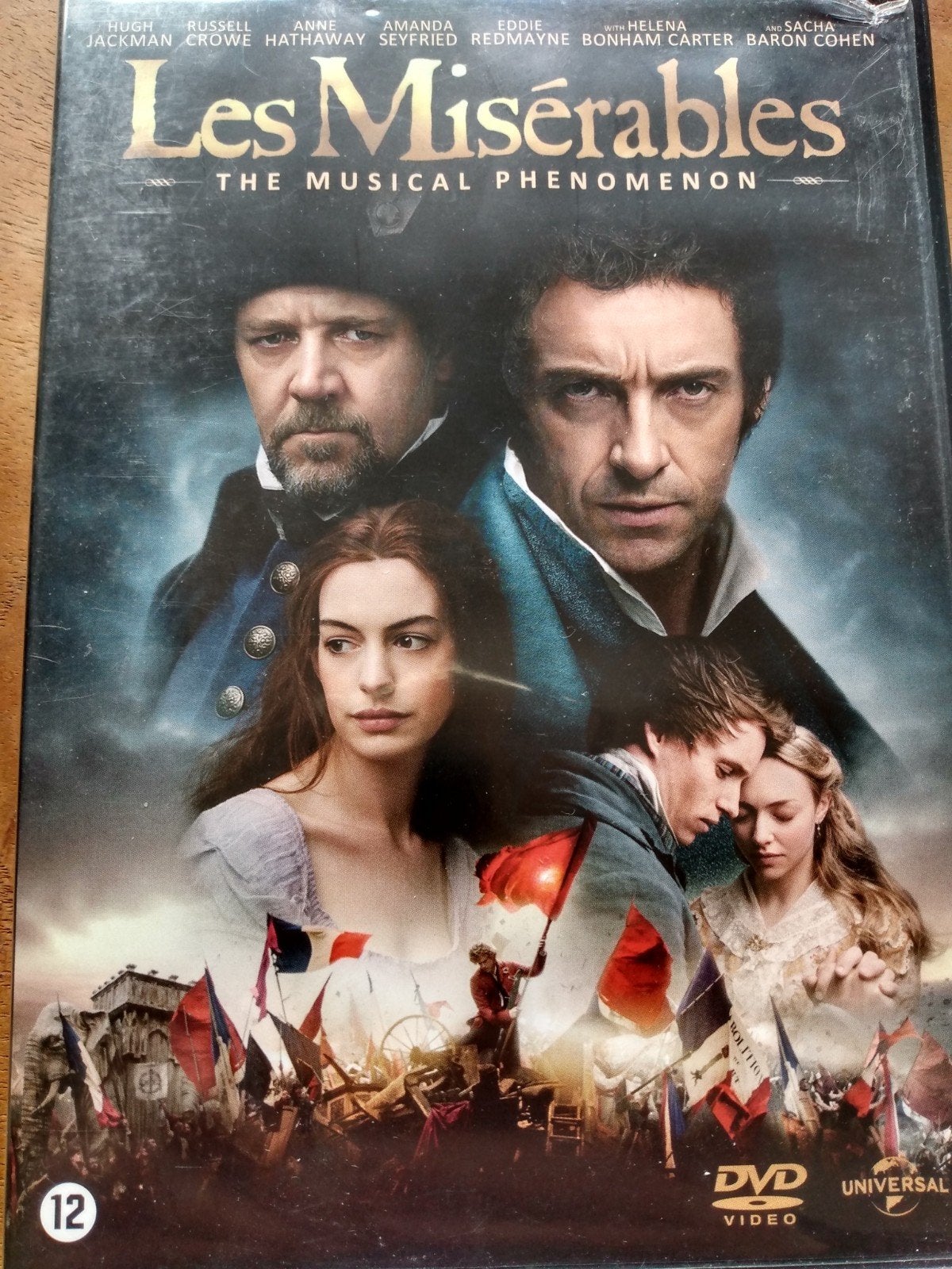 Les Miserables dvd met Anne Hathaway en Russell Crowe, Ophalen of Verzenden, Zo goed als nieuw