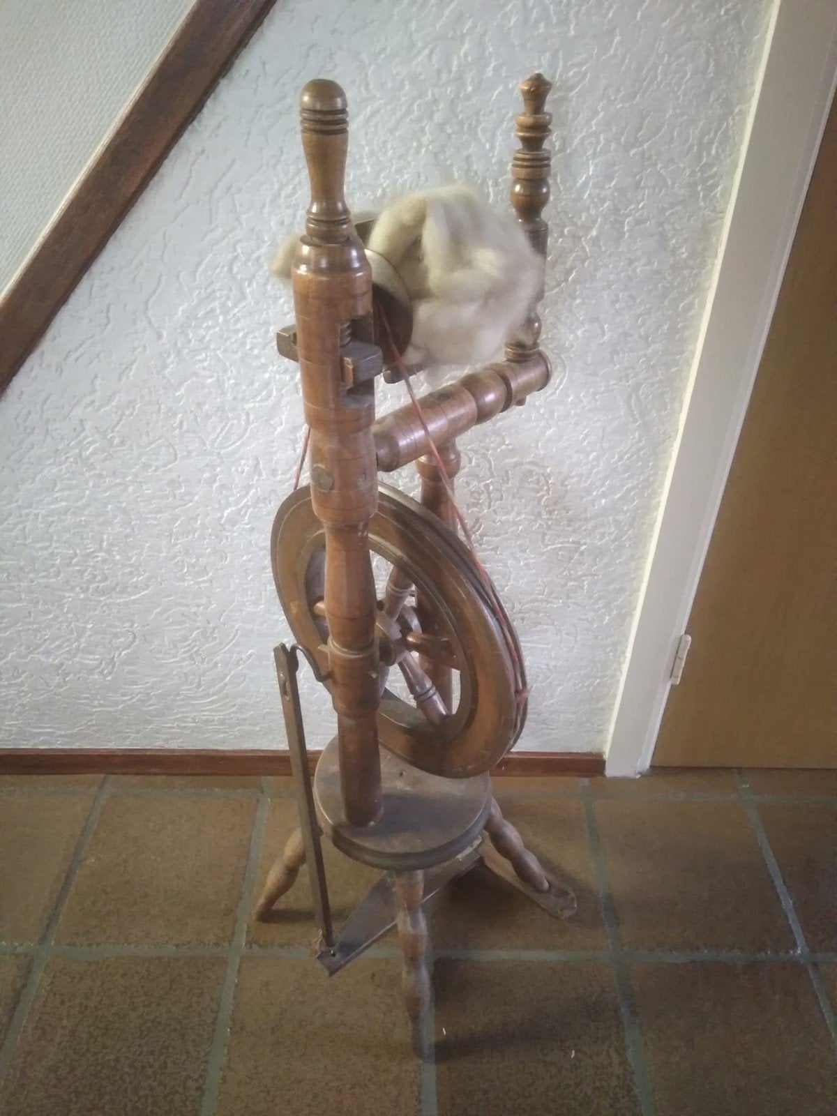 Antiek Spinnewiel - Hout - 88 cm hoog, Ophalen, Gebruikt, Spinnewiel