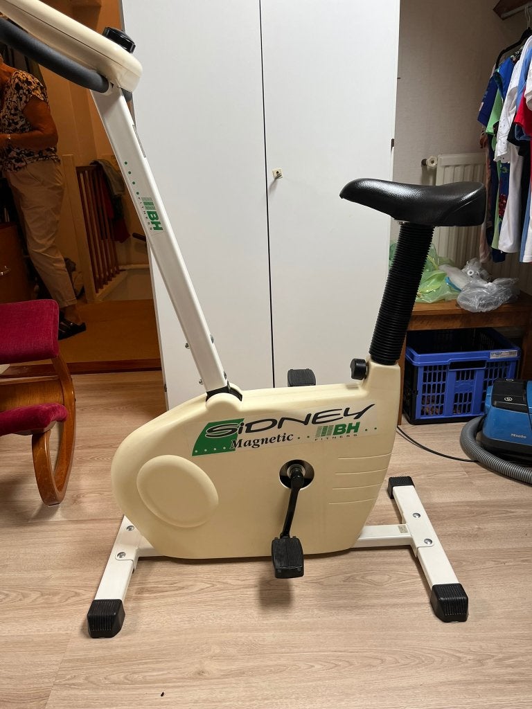 Hometrainer Sidney Magnetic BH - Goede staat, Ophalen of Verzenden, Zo goed als nieuw, Metaal, Benen